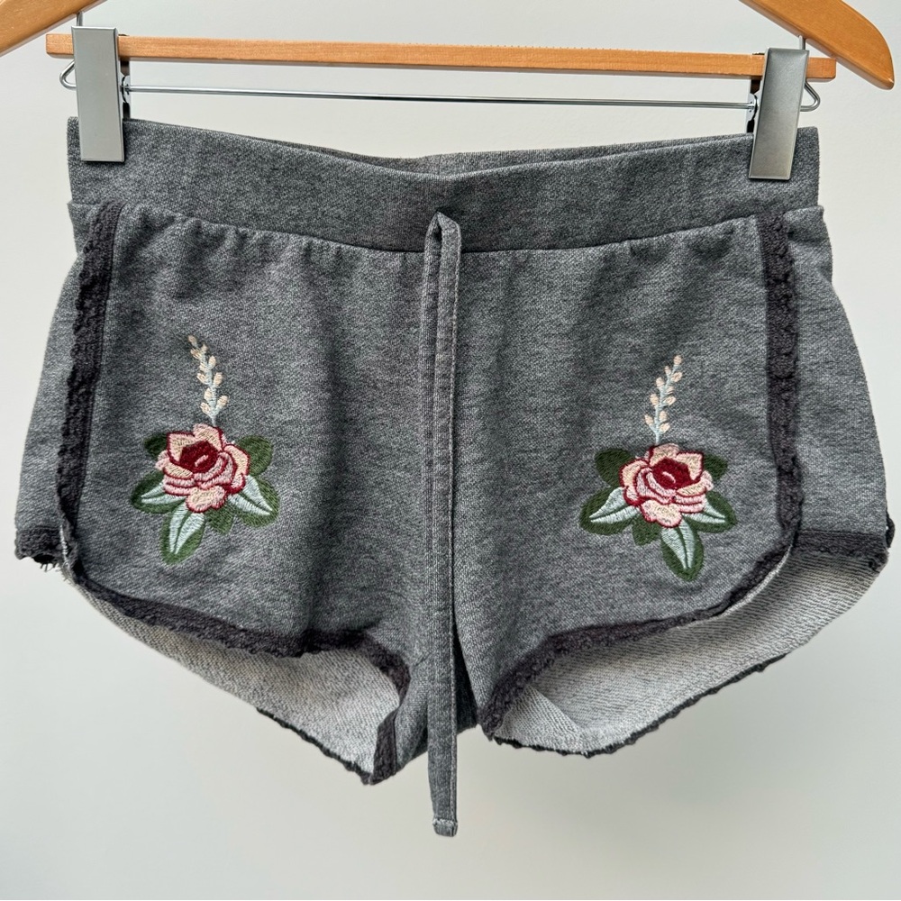 Hunkemoller Loungewear Embroidered Pajama Shorts in Gray,‎ Size S